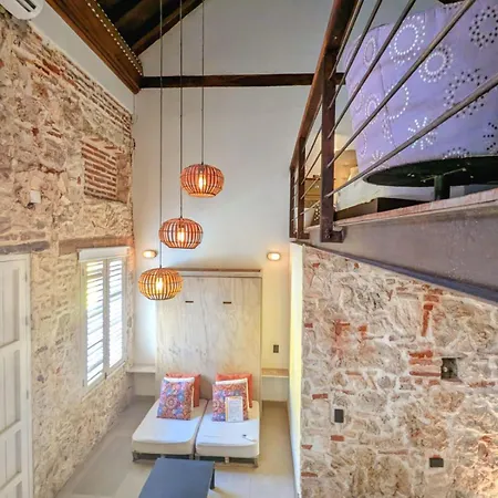 Duplex Colonial Getsemani *